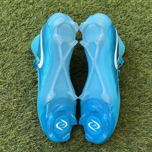 Nike Phantom Luna II Elite FG P Cleats